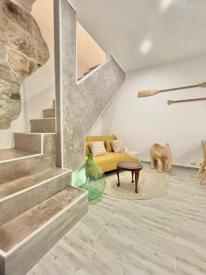 Lg Lake - Boutique Apartments And Rooms - Brienno Eksteriør billede