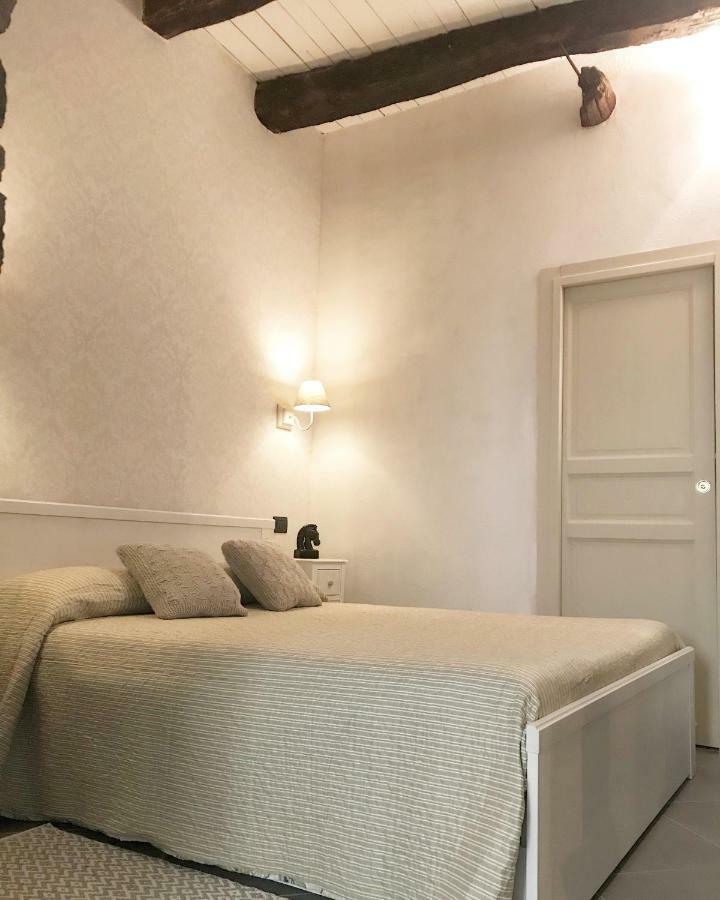 Lg Lake - Boutique Apartments And Rooms - Brienno Eksteriør billede